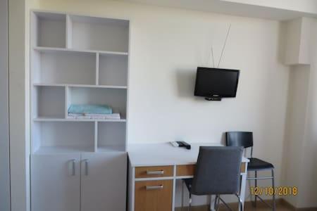 Smart-House Smart-Kvartira S Kukhnei. Kiev Luaran gambar
