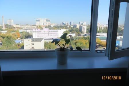 Smart-House Smart-Kvartira S Kukhnei. Kiev Luaran gambar